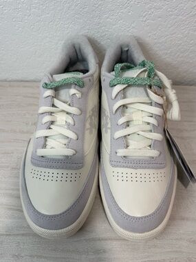Reebok Club C 85 Unisex Sneakers Size 8.5 White & Grey Friends with Animals New